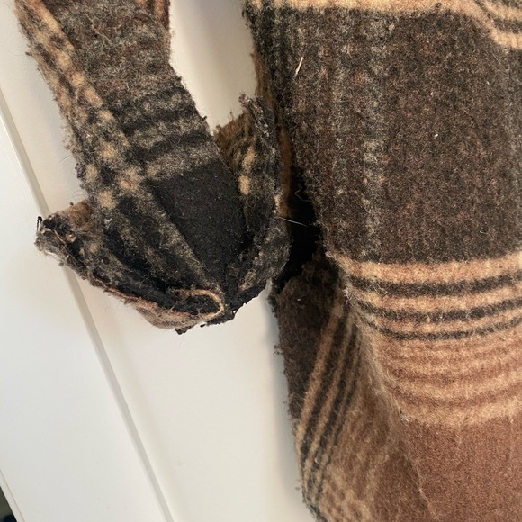 Plaid coat - Picture 7 of 7